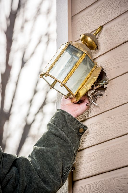 Outdoor Lights Repair