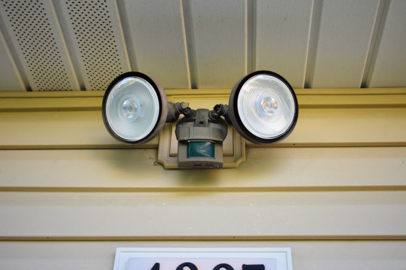 Outdoor Lights Repair