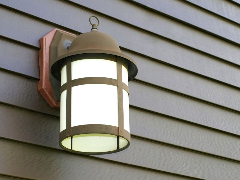 Outdoor Lights Repair